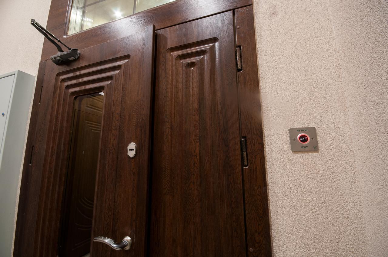 Wonderful Flat On City Center 乌日霍罗德 外观 照片